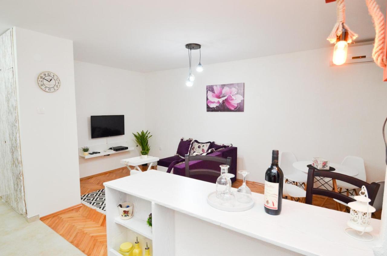 Apartment La Vida Kotor