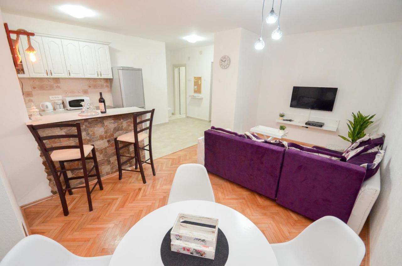 Apartment La Vida Kotor